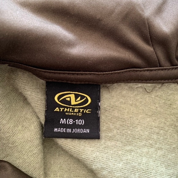 HOODIE GREEN AND BLACK MED WEIGHT PULLOVER.  SIZE MED - Picture 5 of 5